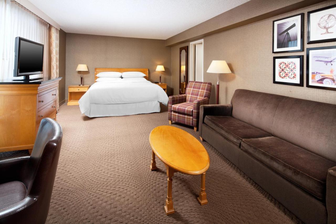 Sheraton Cleveland Airport Hotel Exteriör bild